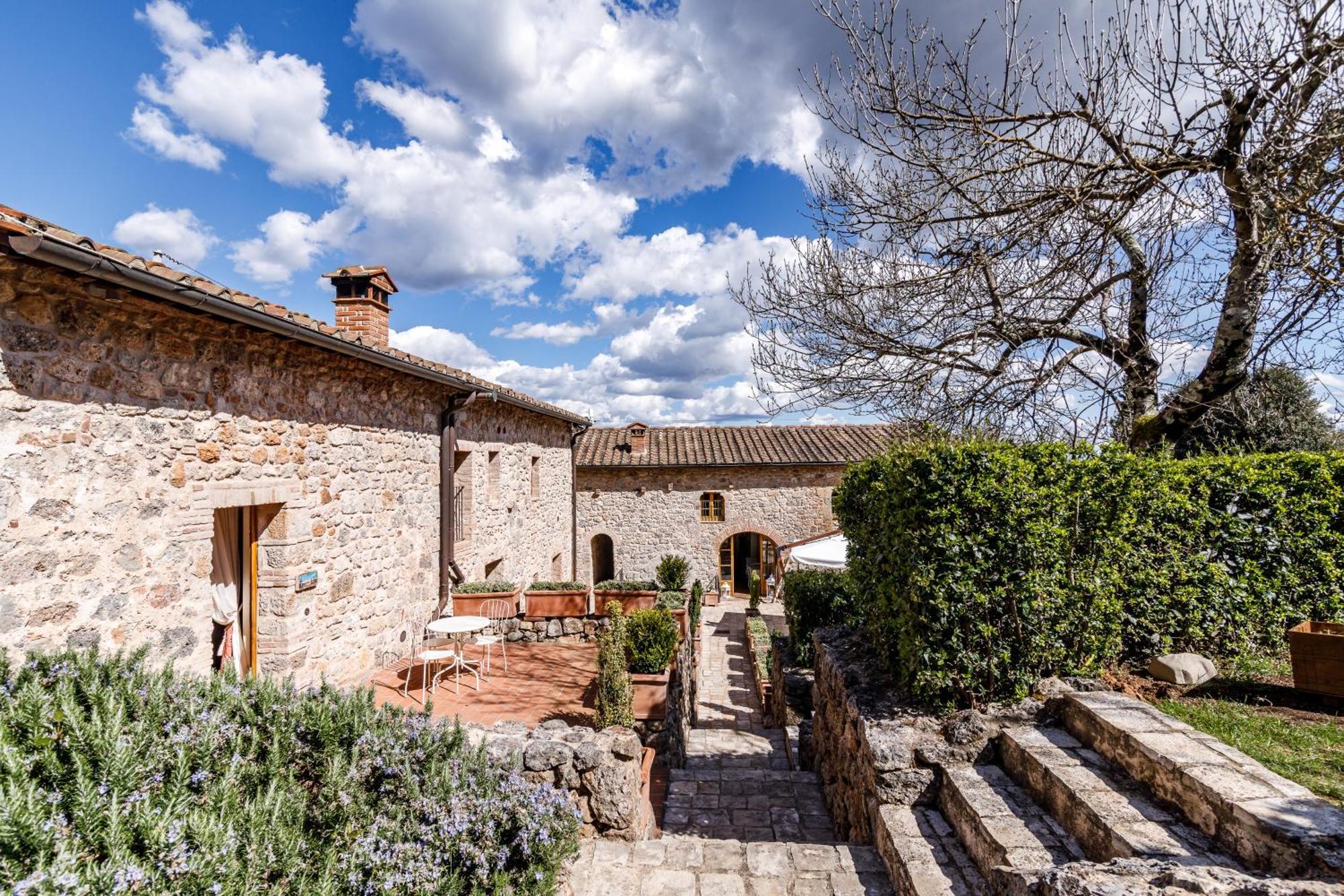 Relais La Costa Historical Residence Monteriggioni Exterior foto